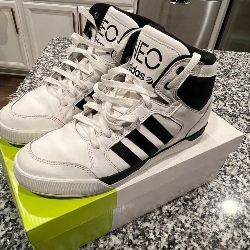 NEO High Top Adidas sneakers